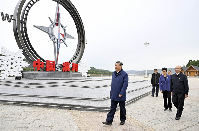 9月6日至8日，中共中央總書記、國家主席、中央軍委主席習近平在黑龍江考察。這是6日下午，習近平在大興安嶺地區漠河市北極村考察。